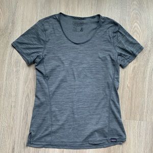 Patagonia Sz XS capilene cool lightweight